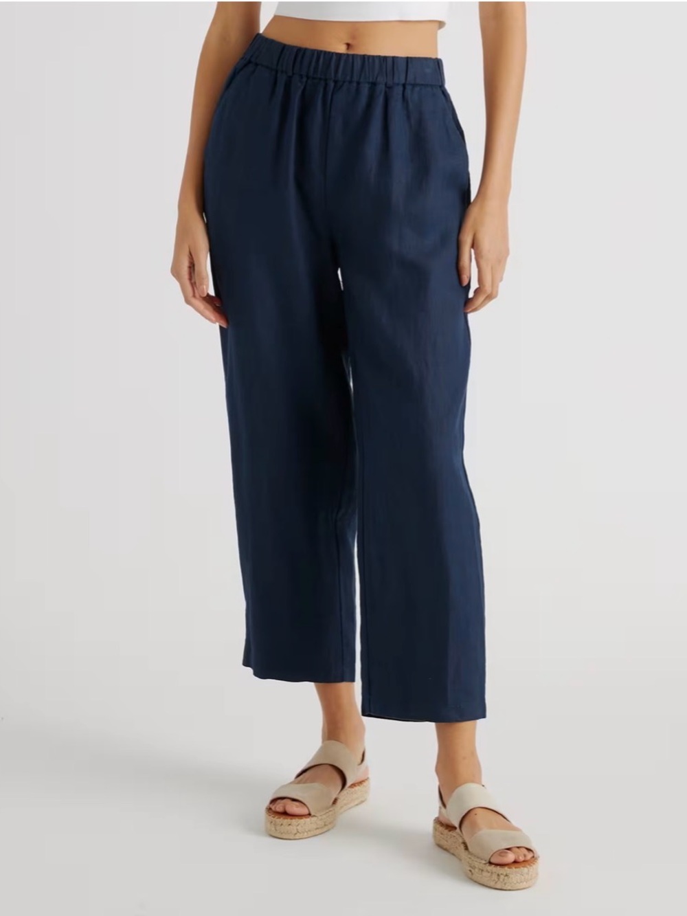 Quince Women’s 100% European Linen Pants, M, Deep Navy color - Picture 7 of 9